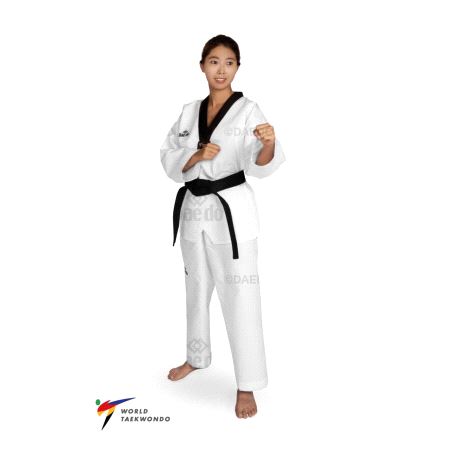 WT Dobok - Black Neck, 130 cm
